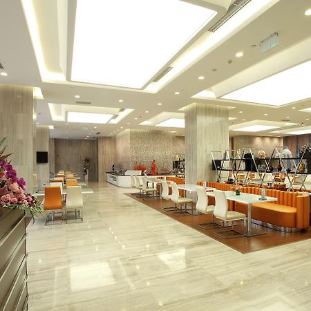 Holiday Inn Express Chengdu Wuhou By Ihg-Wuhou Temple And Jinli Exterior foto