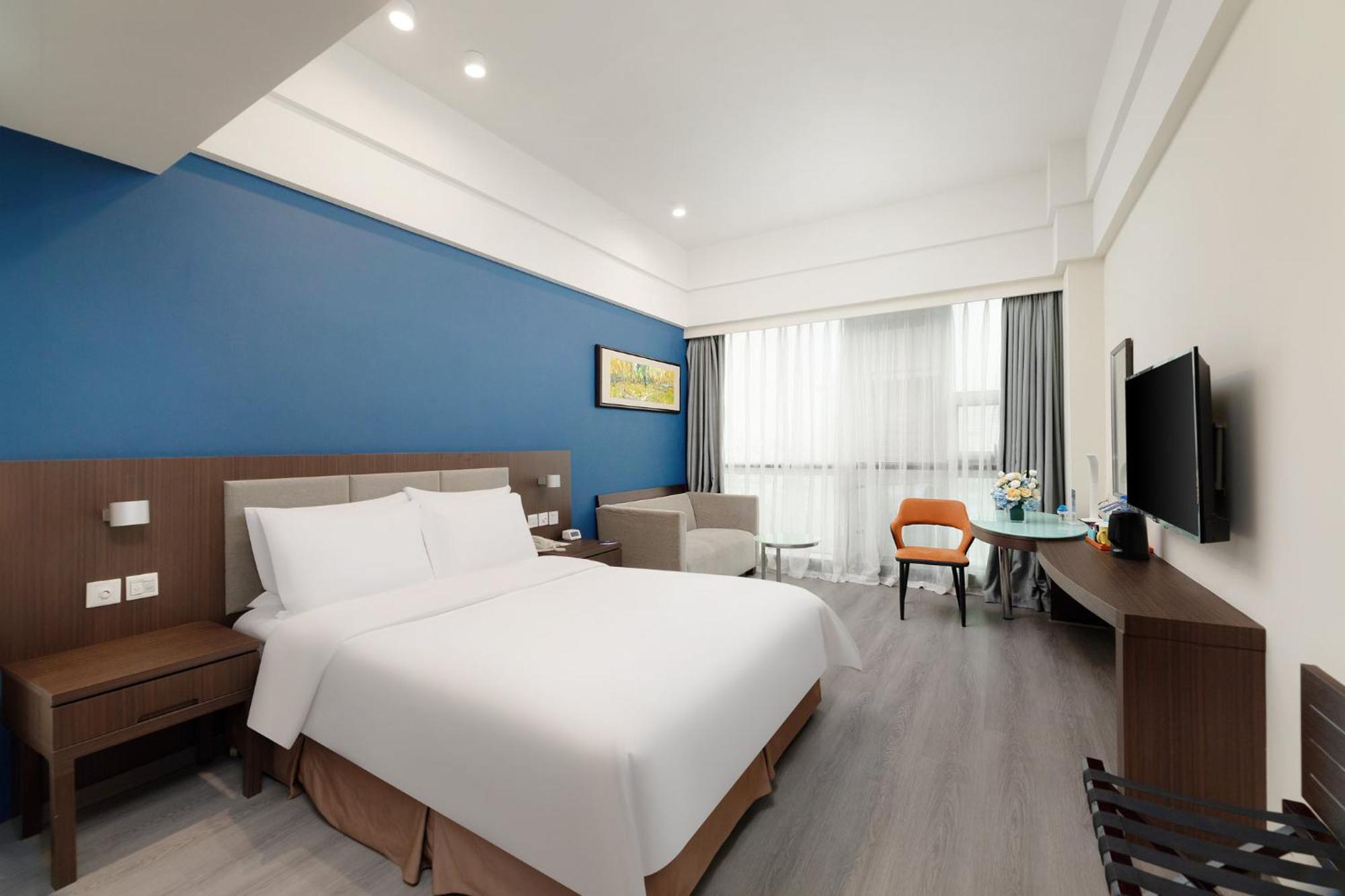 Holiday Inn Express Chengdu Wuhou By Ihg-Wuhou Temple And Jinli Exterior foto